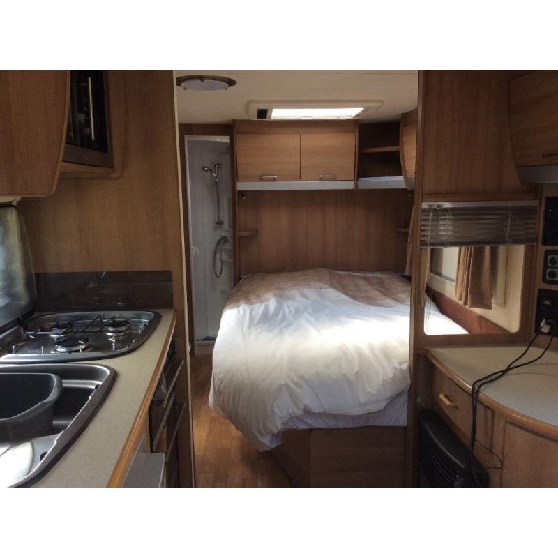 Eldiss Avante 624 club 2008, 4berth, double axle, fixed bed