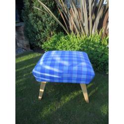 Natural oak foot stool