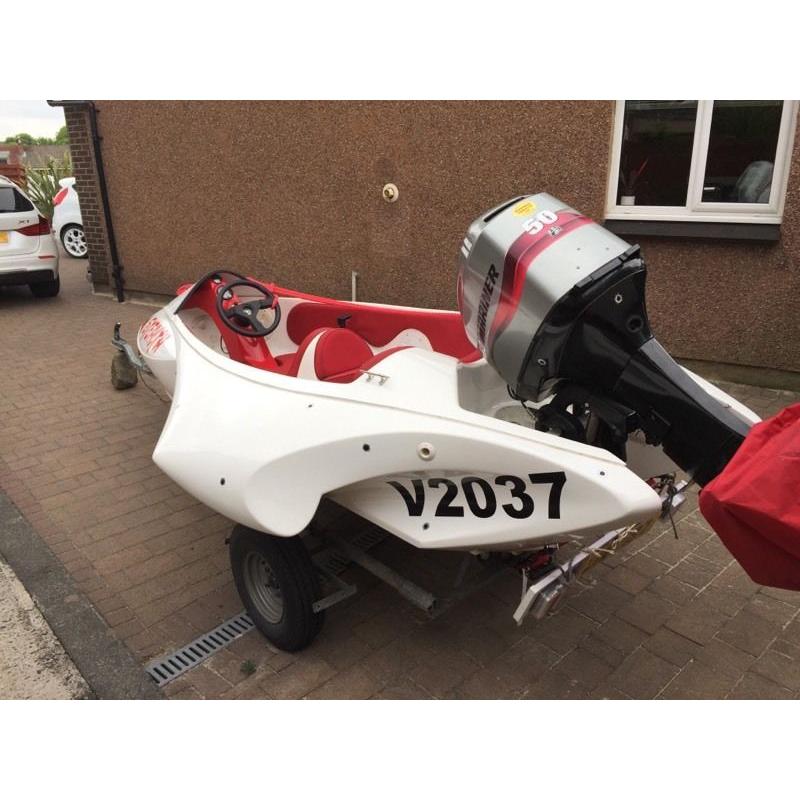 Stealth Zippa Speedboat