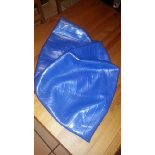 sitting/ exersice ball