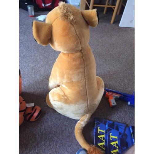 Disney giant simba