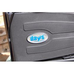 Wheelchair with foldaway footrests & locking brakes