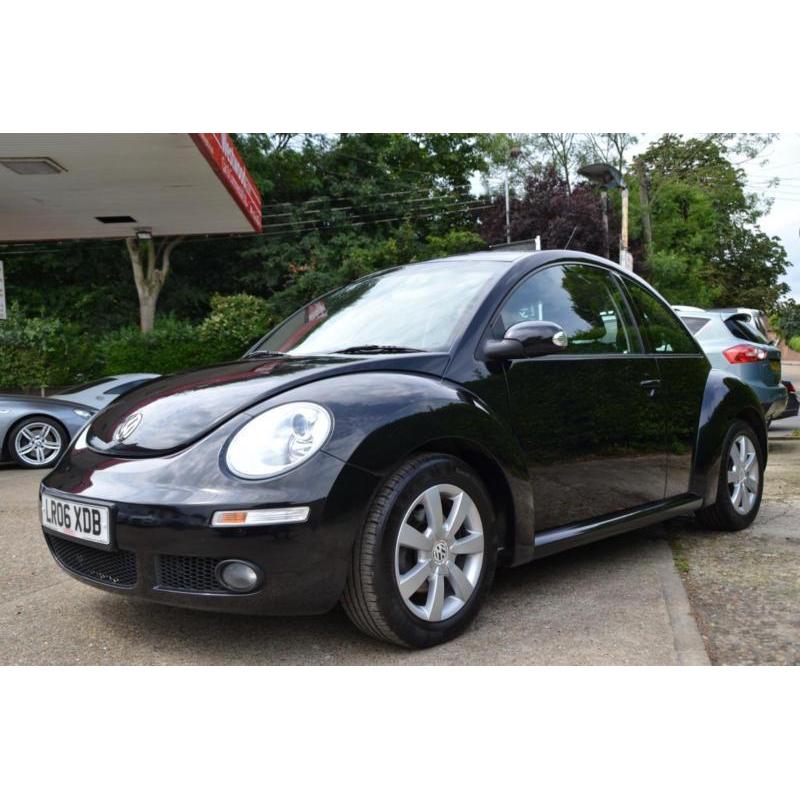 2006 VOLKSWAGEN BEETLE 2.0 8V 3DR AUTO HATCHBACK PETROL
