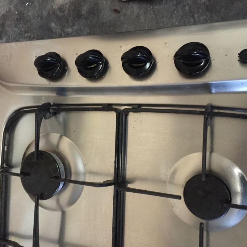 Gas hob fully working