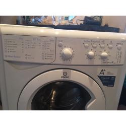 Indesit 5kg Washing Mashine