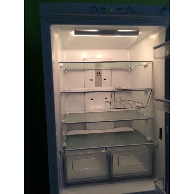 Hotpoint fridge/freezer, super cool and super freeze settings included. Very spacey and does the job