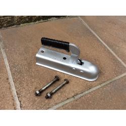 TRAILER HITCH COUPLING 50mm PRESSED STEEL WITH 2 SECURING NUTS & BOLTS.