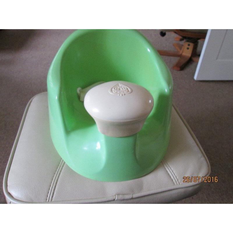 PRINCE LIONHEART BEBE POD FLEX BABY BOOSTER SEAT IN GREEN