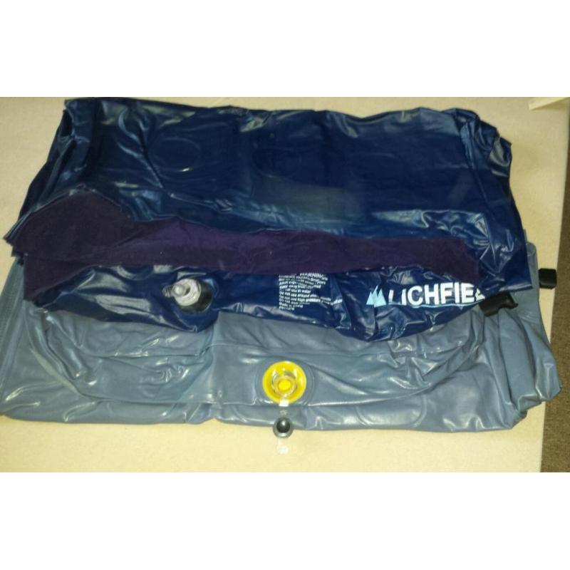 Air bed 3double and 2single with pump