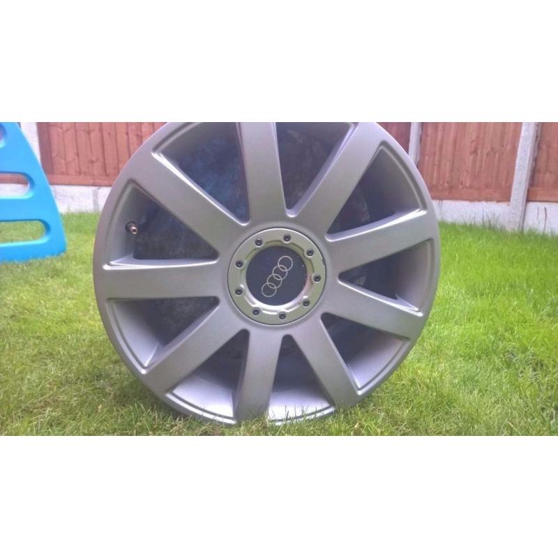 1PC 18 X 8 H2 VW AUDI RS4 RS6 S3 TT ALLOY WHEEL IN EXCELLENT CONDITION