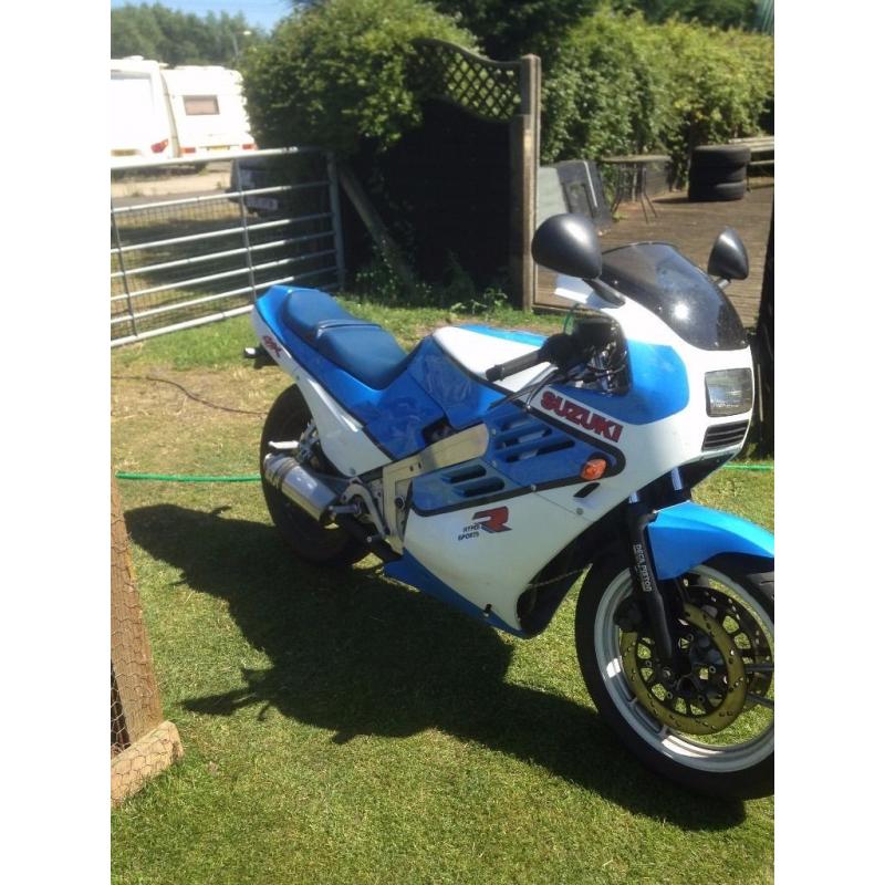 suzuki gsxr 400 1987