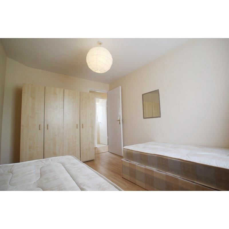 N. VERY CLOSE TO UCL!!! DOUBLE ROOMS - EUSTON - KINGS CROSS - OK COUPLE - ALL INC