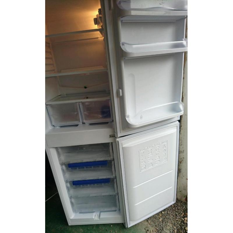 Almost 6ft hotpoint fridge freezer in excellent condition Can deliver free if local