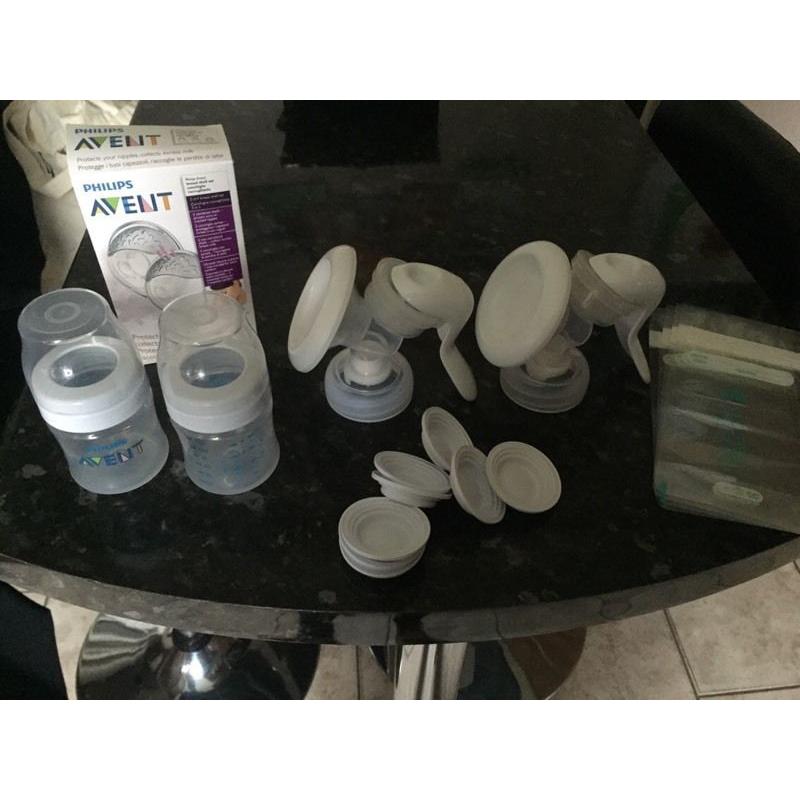 2 x avent manual breast pumps & accessories