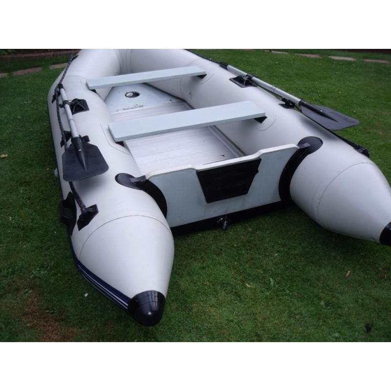 3.2m BOAT RIB INFLATABLE DINGHY V AIR KEEL ALUMINIUM FLOOR 5 PERSON TAKES OUTBOARD CAR TOPPABLE