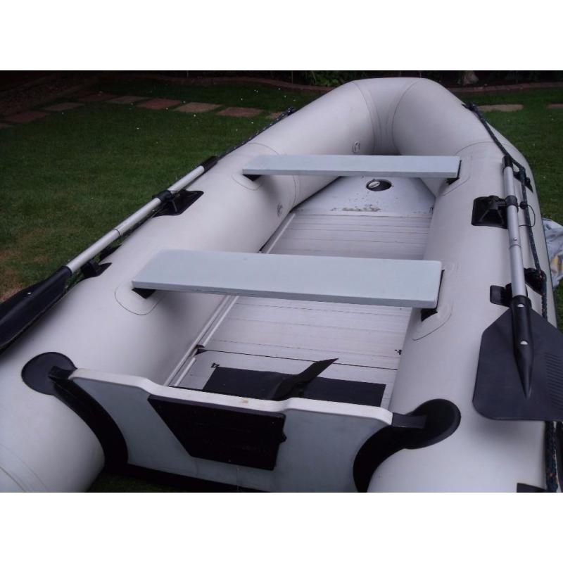 3.2m BOAT RIB INFLATABLE DINGHY V AIR KEEL ALUMINIUM FLOOR 5 PERSON TAKES OUTBOARD CAR TOPPABLE