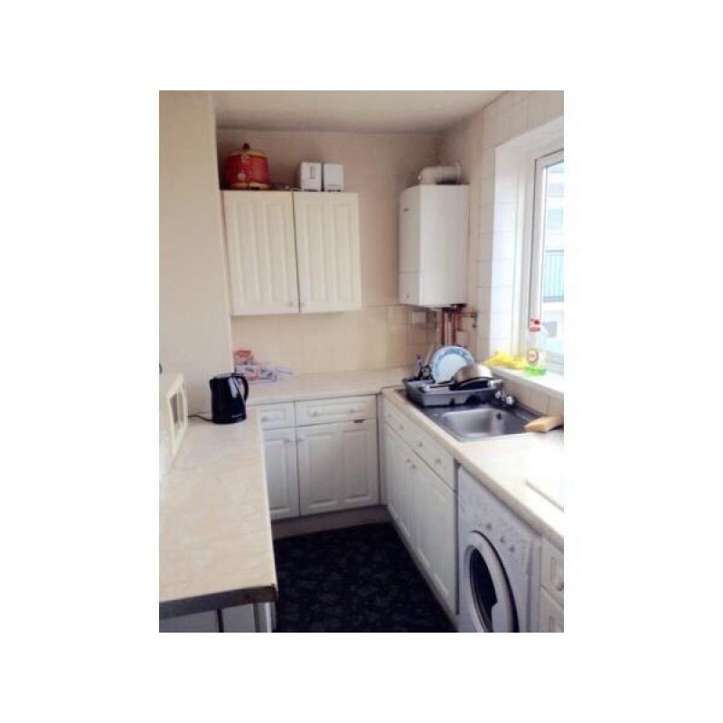 ??Super room in PUTNEY zone 2. Bills inc ??