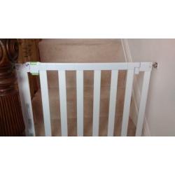 Stair gate from Mothercare for wider stairs