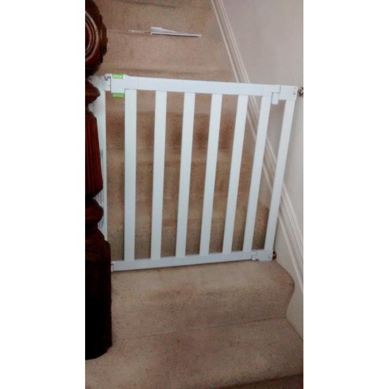Stair gate from Mothercare for wider stairs