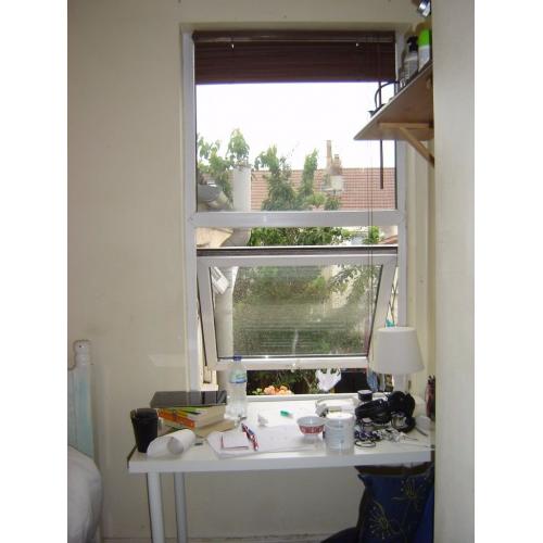 DOUBLE BEDROOM IN BEAUTIFUL VICTORIAN HOUSE-ALL BILLS INCLUSIVE