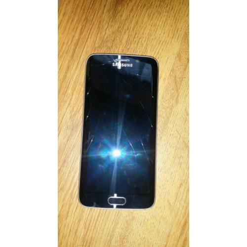 Samsung galaxy s6 edge with cracked screen