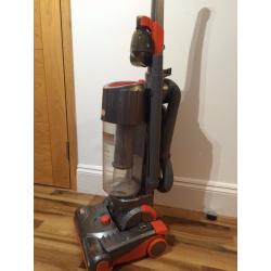 Vax Power 6- 2200watt Upright Hoover - Used but in good condition and works well