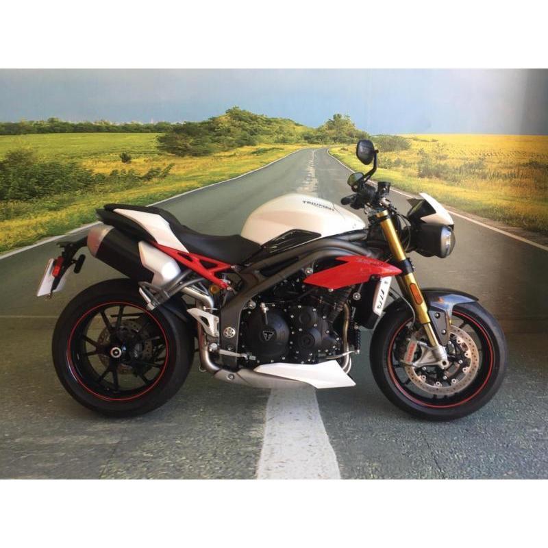 Triumph Speed Triple 1050 R 2016