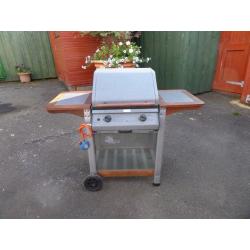 Newbury 2 Burner Hooded Gas Barbecue