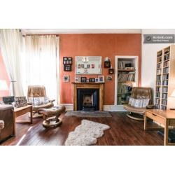 Huge Master Bedroom with King Size bed & en suite in amazing fully furnished (&freshly painted) flat