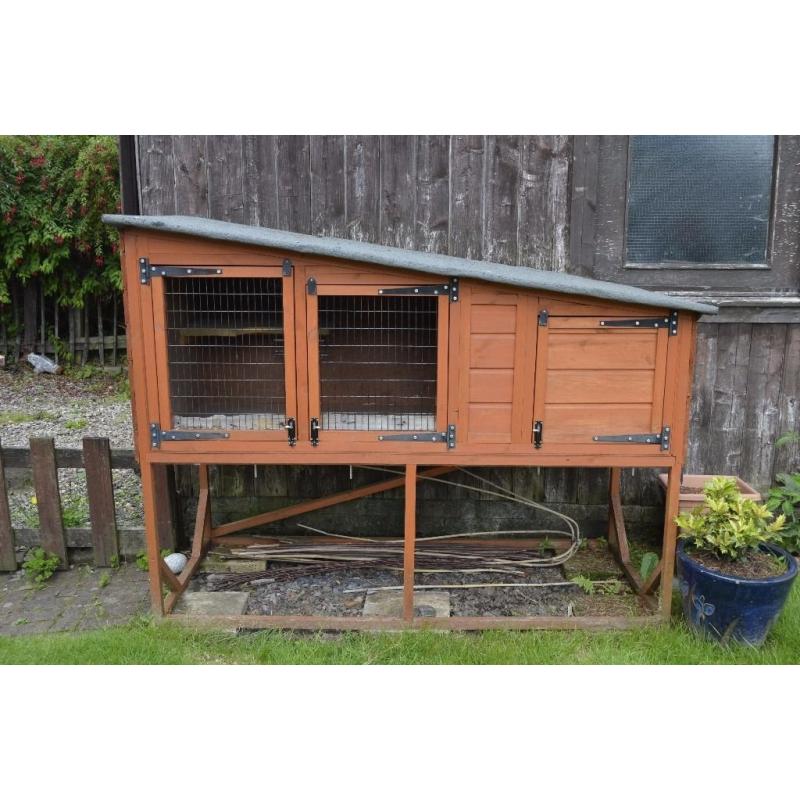 Large delux custom made rabbit hutch