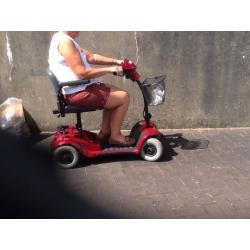 Mobility scooter - excellent condition, recently serviced