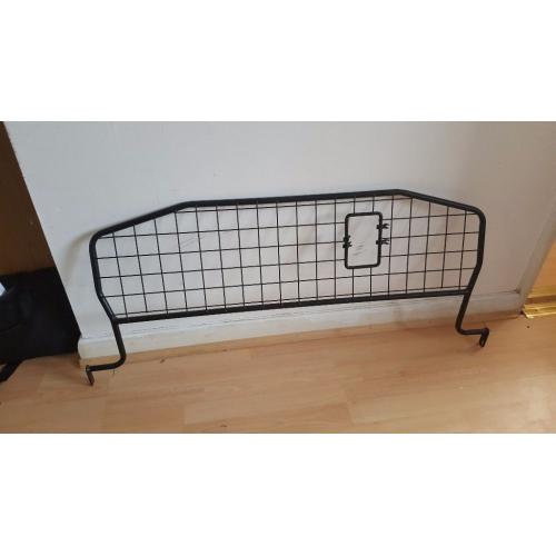 Nissan Qashqui dog guard