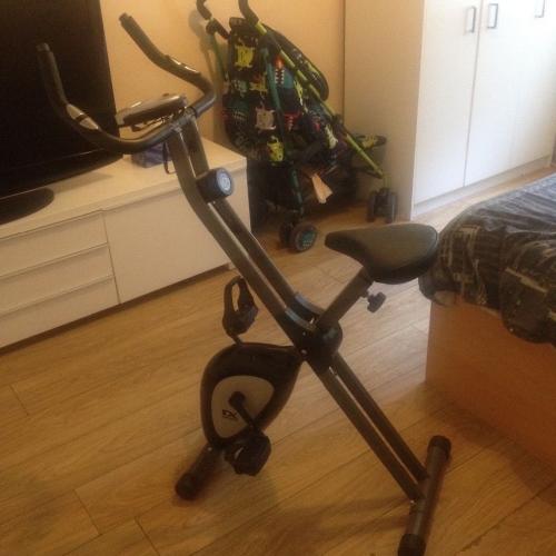 Folding excercise bike
