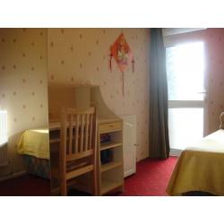 Very nice and big Single room near Canada Water Station and Surrey Quays