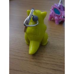 Pokemon Keyring 1999 Burgerking Collectible Toys RARE NidoKing, Nidoqueen, Niorino and Sandscrew