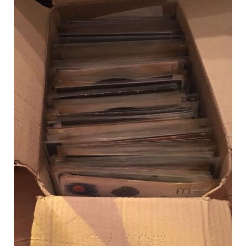 Record Collection ~1000 Singles 45s 7"