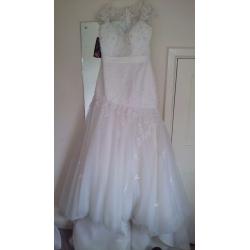 BNWT size 16 wedding dress