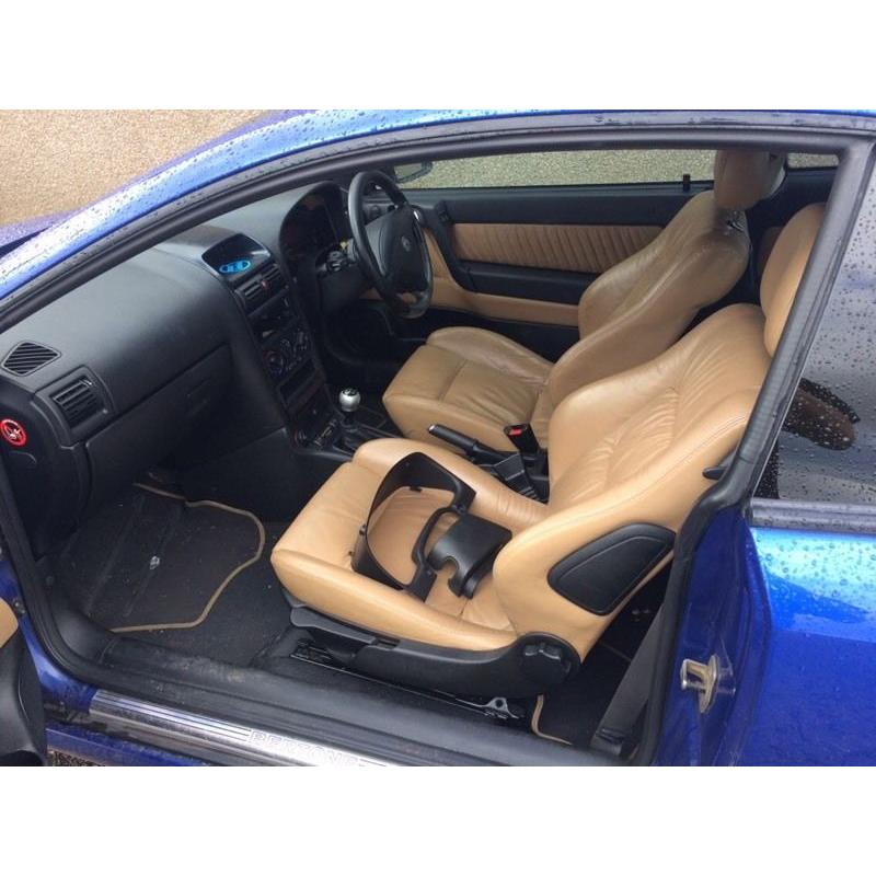 BREAKING - Vauxhall Astra Coupe SE2
