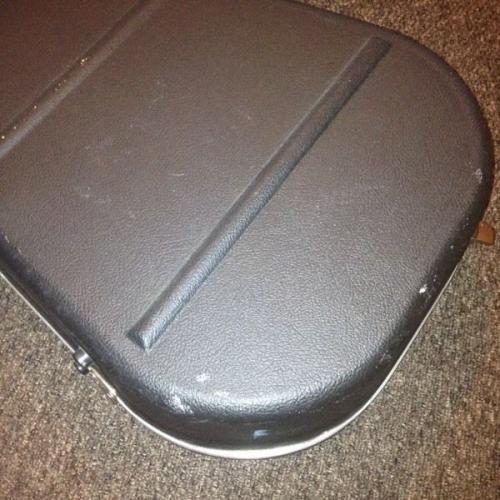Hiscox liteflight guitar case