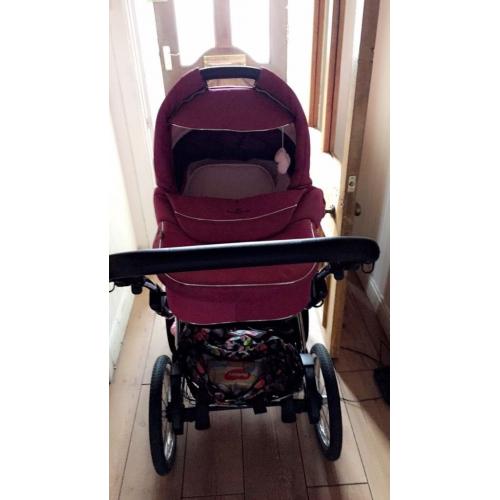 Behetto 3 in 1 pram basically brand new