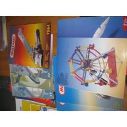 Meccano sets (31) in 4 boxes= 32 kgs in weight,manuals,meccano storage cases,lots of extras