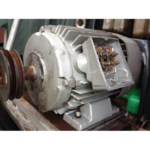 Electric Dynamo