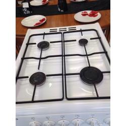 White beko gas cooker