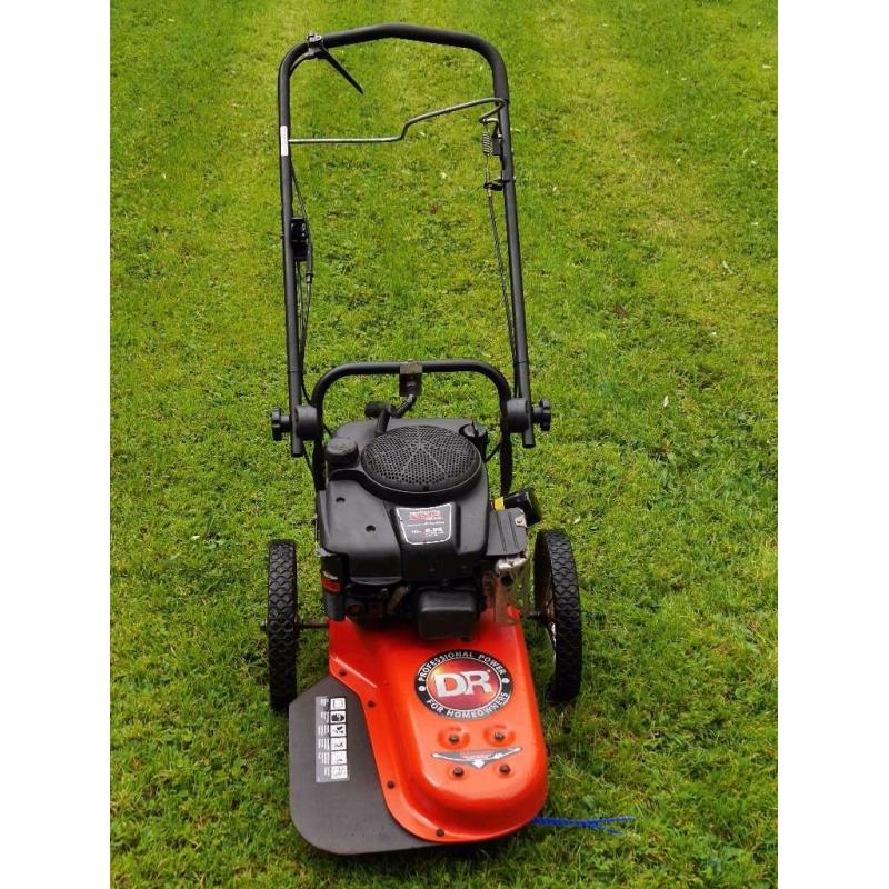 DR Trimmer - self-propelled strimmer with electric start