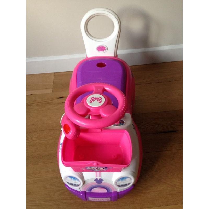 Minnie Mouse ride on car