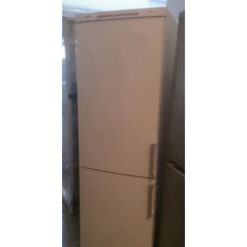Siemens fridge freezer 6ft