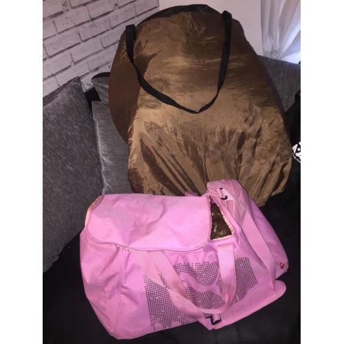 Spray tan tent & machine