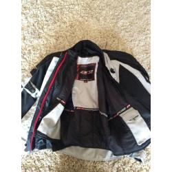 RST Venilator IV pro series MEDIUM jacket including waterproof and thermal layers