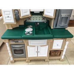 Step 2 Lifestyle dream Kitchen
