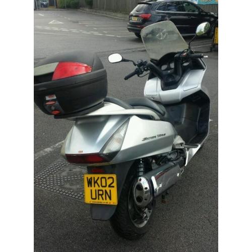 Honda silverwing 600 02